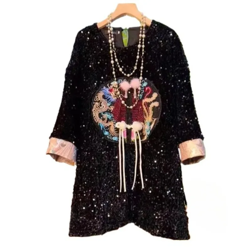 Retro Chinese Ancient Style Woman Dragon and Phoenix Embroidery Sequins T-shirt Short Sleeved Beading Knot Tees Loose Crop Tops