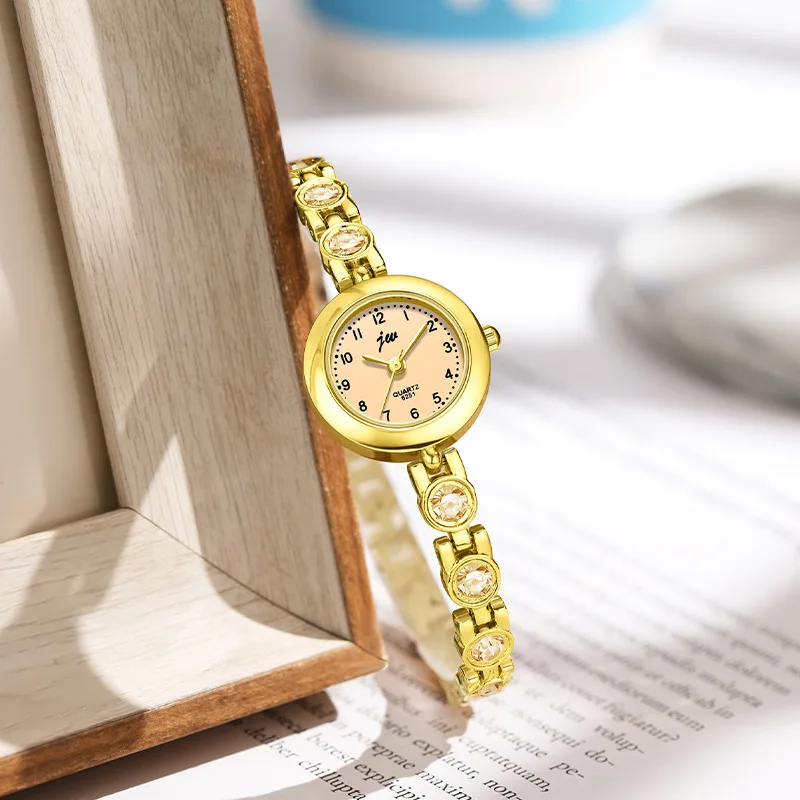 

Легкие роскошные изысканные часы-браслет для женщин, простые розовые цепочки, маленькие водонепроницаемые студенческие модные высококачественные кварцевые наручные часы