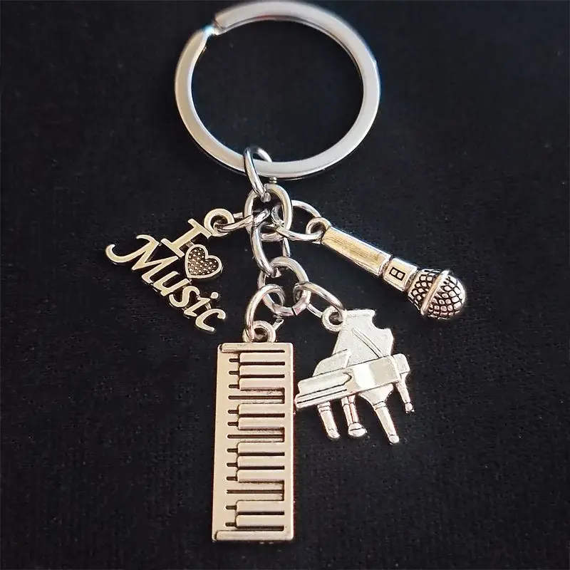 Llavero único con micrófono de Piano para mujer y hombre, colgante con música, accesorios de joyería, regalo