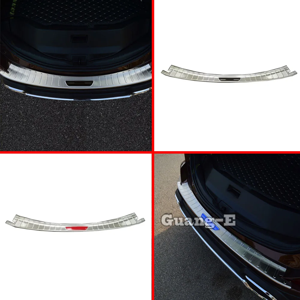 

Car Rear Bumper Trunk Threshold Door Sill Outer Protector Cover Trim Stainless Steel For Toyota RAV4 2014 2015 2016 2017 2018