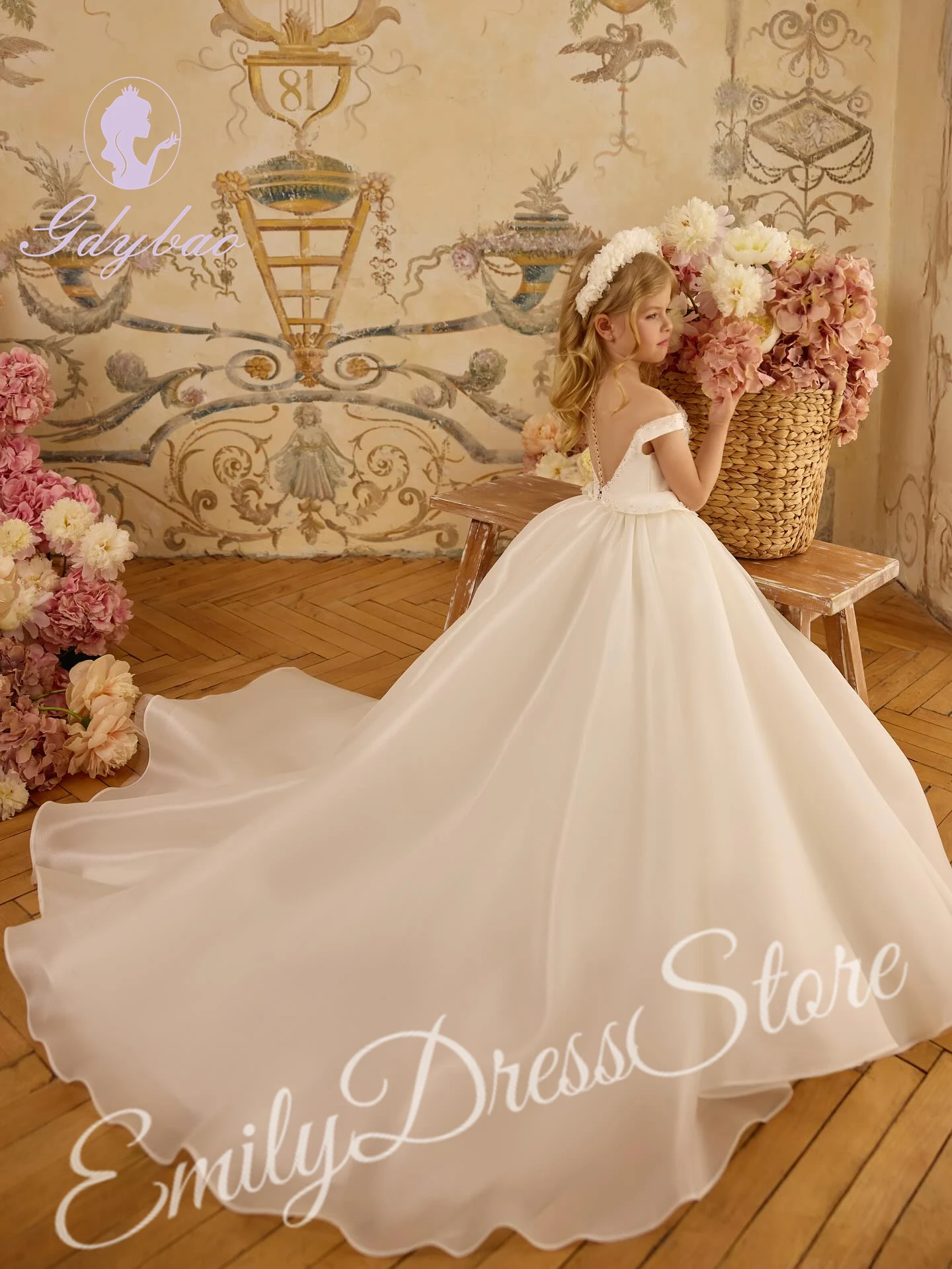 

Customized Ivory Flower Girl Dress For Wedding Applique Tulle Peaels Puffy Beaded Elegant Kids Birthday Party Ball Gown 2025