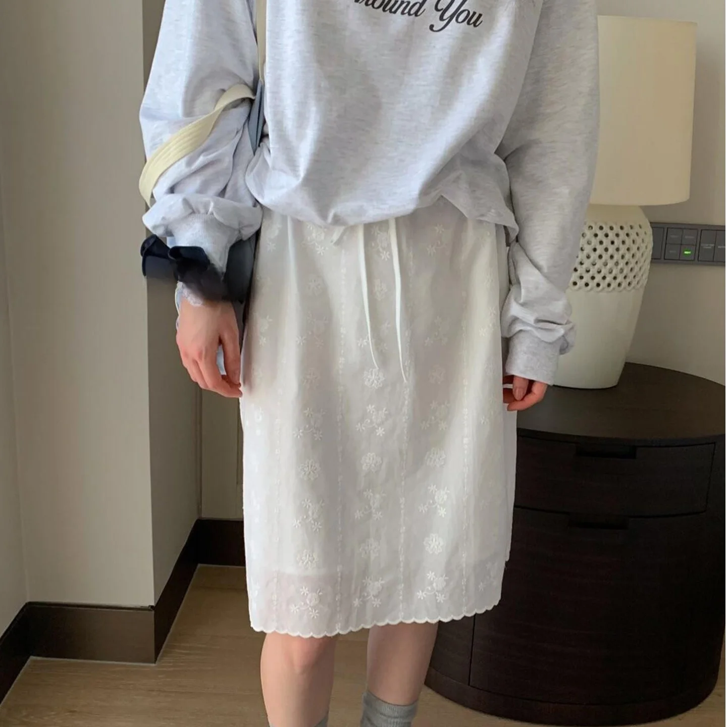 Korean Style Gentle Lace Half Skirt Embroidered Trim Women's Spring Summer New Simple White Straight Tube mid Length Skirt