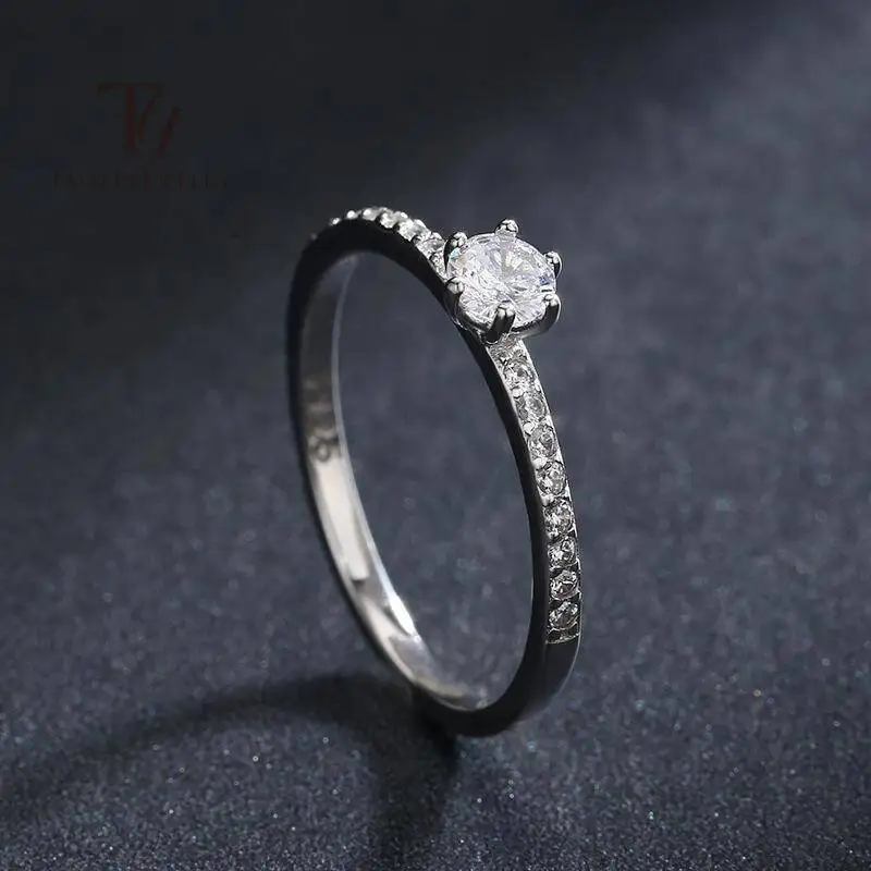 TY Real 925 Sterling Silver Simple Sparkling Round Clear Moissanite Ring For Women Classic Luxury Wedding Accessories Jewelry