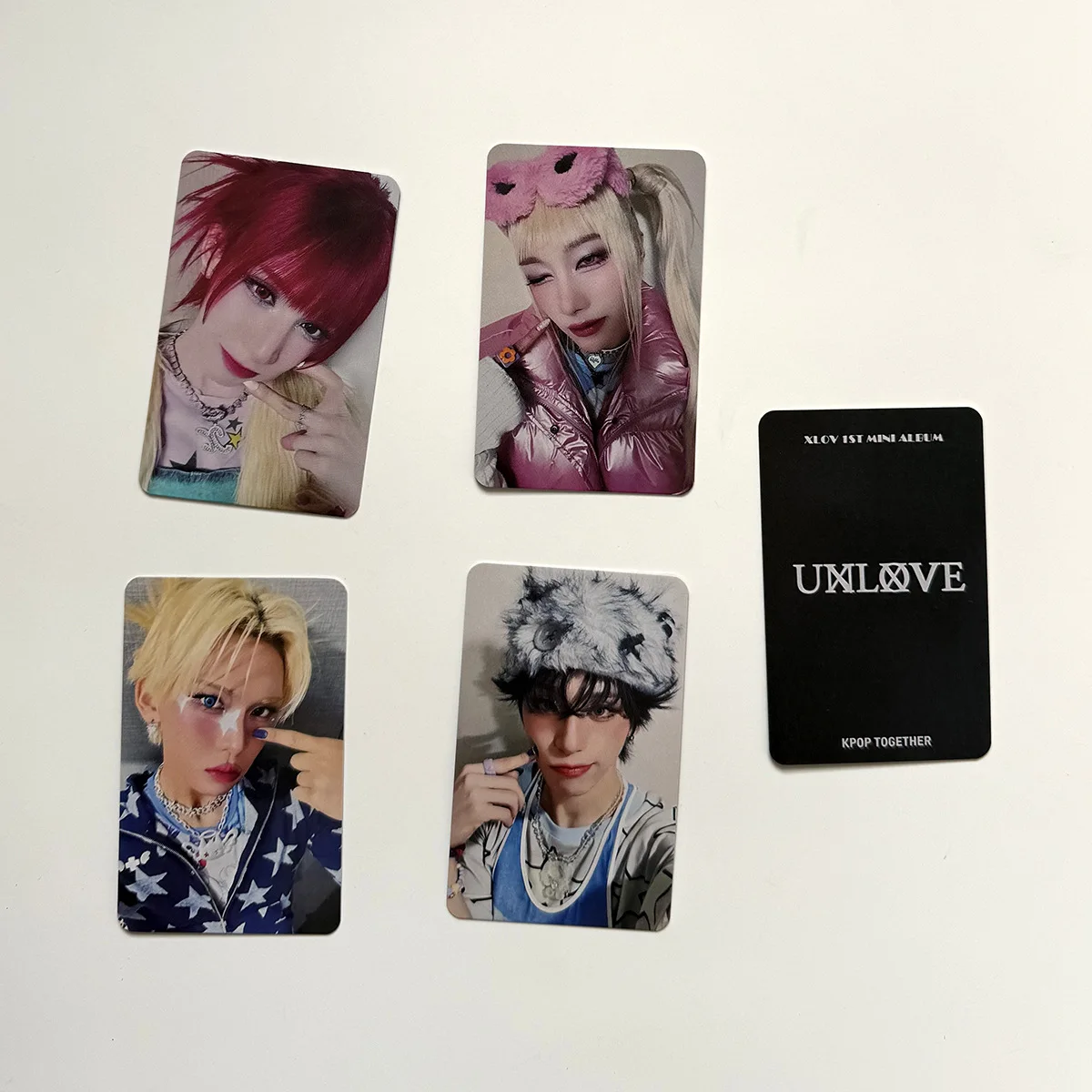 4Pcs/Set Idol Boy Group XLOV New Album UXLXVE Lomo Cards Special Bonus Cards Postcard WUMUTI RUI HARU HYUN Fans Gifts Collection view 5