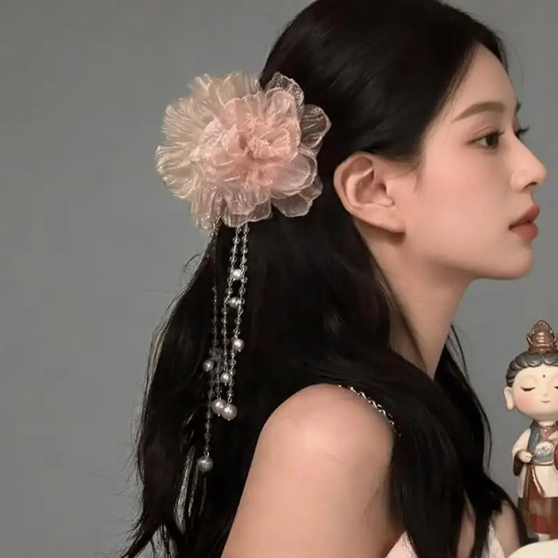 Elegant Organza Flower Hair Clip Dangling Pearl Tassel Lightweight Hair Accessory for Daily Wear Hanfu Wedding