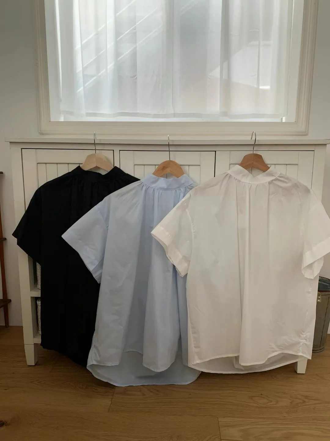 Ele Women's ort Sve irt Thin Material Small Stand Collar Ba Hollow out Design Summer New Sle Faionable Top