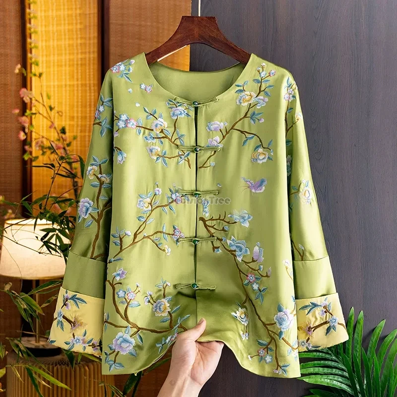 2024 butterfly embroidery short coat for women autumn new chinese round collar disc buckle loose tang suit top t001