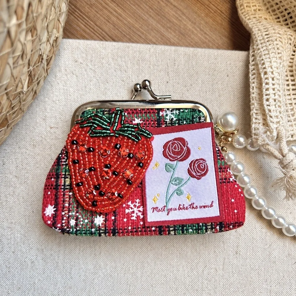 Cute Polka Dots Coin Purse Sparkly Sequins Kiss Lock Mini Storage Pouch with Detachable Pearl Chain Travel Wrist Pouch