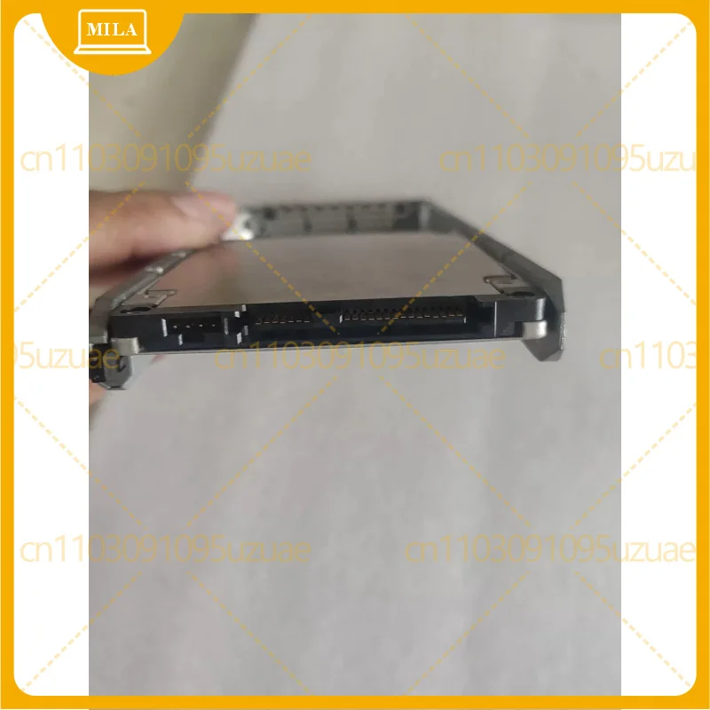 Used For IBM 800GB SSD, 12G SAS interface, 2.5-inch enterprise-level hard drive, FRU 00AR331
