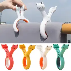 2Pcs Beach Towel Clips Animal Shape Non-Slip Large Spring Windproof Cartoon Clothes Hanging Pegs Quilt Clamps Home Supplies