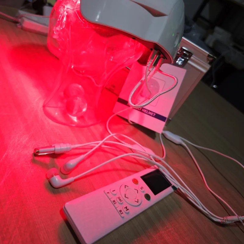 

Hair Loss Treatment Laser Cap, 6750mW 90x650nm Lasers & 210 LEDs for Androgenetic Alopecia Regrowth Thickening, Type-C Charging