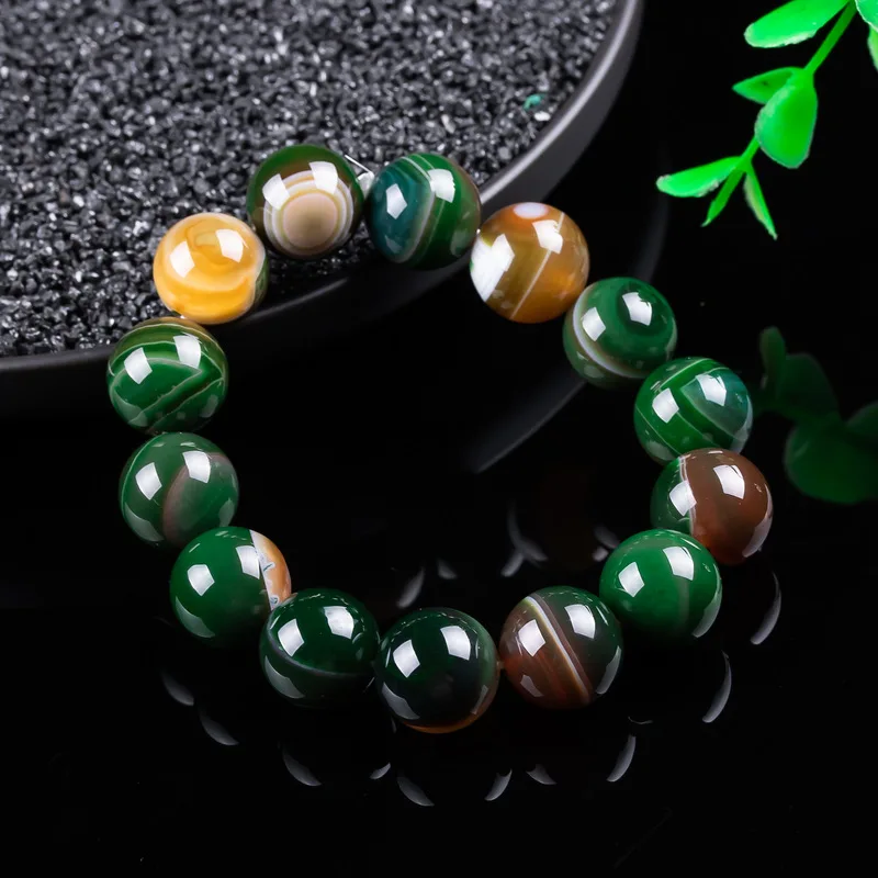 Jade and rain flower stone silk bracelets are exquisite, versatile everyday jewelry with a warm texture that enhances your elega