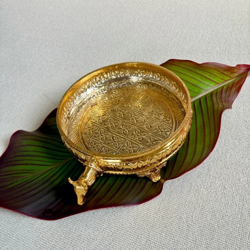 High-end atmospheric fashion simple cow head basin copper, exquisite, India