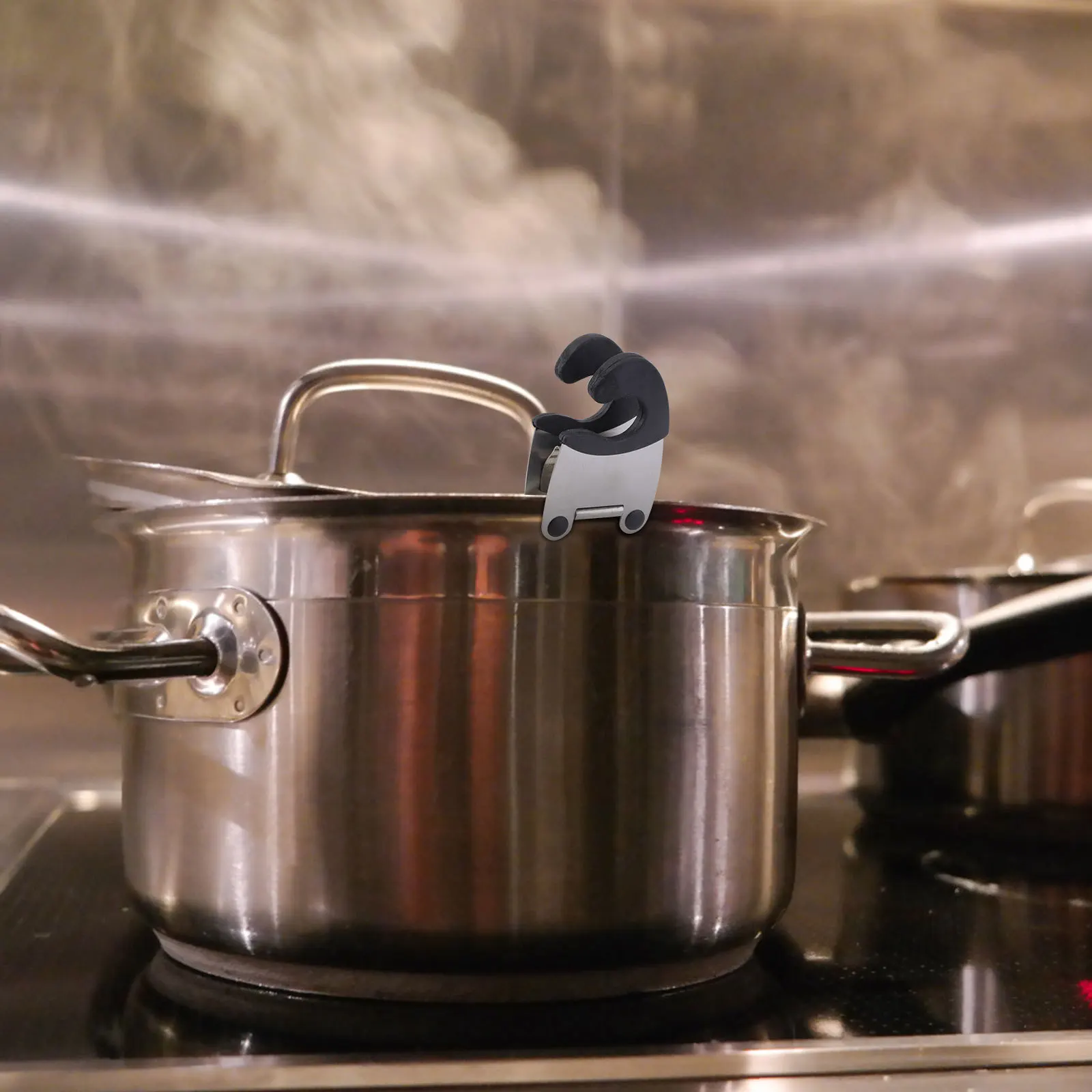 

2Pcs Kitchen Pot Clip Holder Strong Stainless Steel Anti-Scald Clip for Spoon Spatula Rest Cooking Utensil Organizer