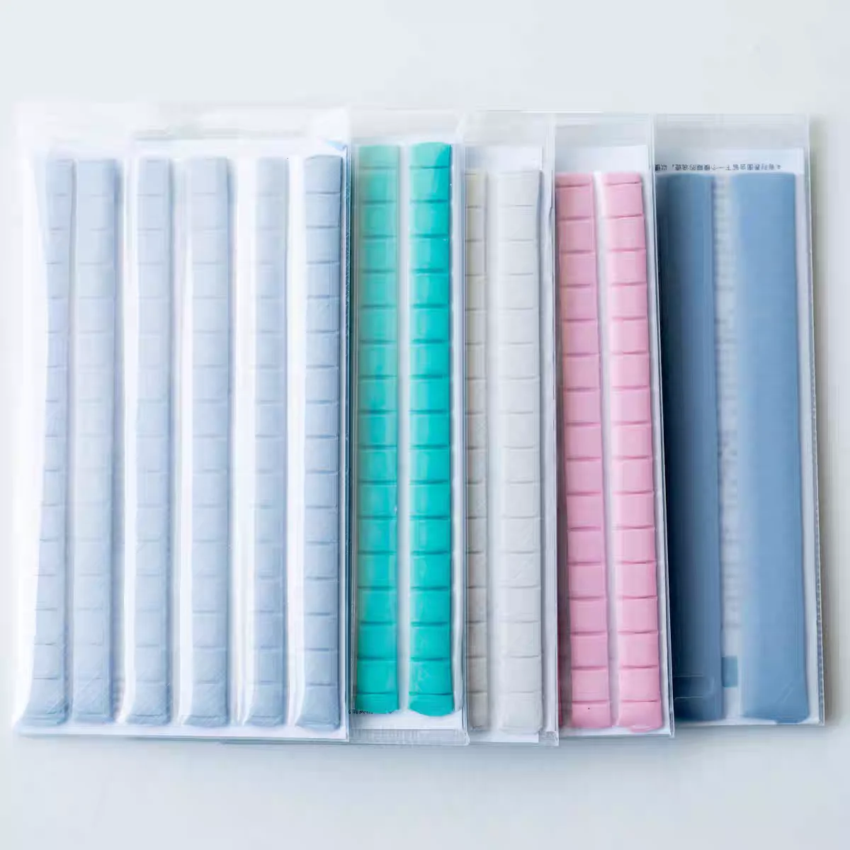 Blythes 1/12 1/8 1/6 1/ 4 1/ 3 points Uncle 4/3 points BJD Doll Makeup Eye Masks Invisible Clay Blue White Spot Accessories