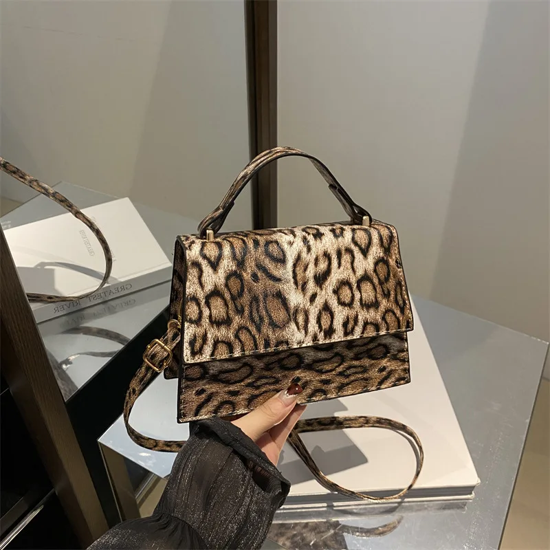 Leopard print retro elegant handbag shoulder bag