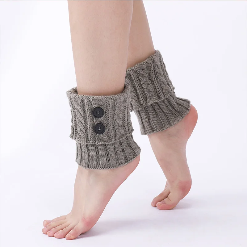 Women Autumn and Winter Knitting Twists Button Short Leg Protectors Knee Protectors New Wool Warm Boots Foot Covers