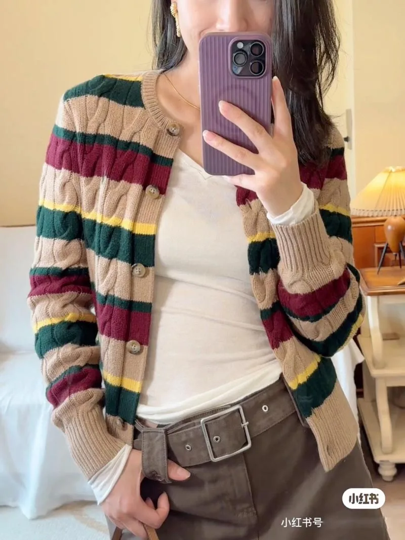 2024 Autumn/Winter New Women's Sweater Comfortable and Exquisite Haute Couture Women's Versatile Striped Knitted Cardigan