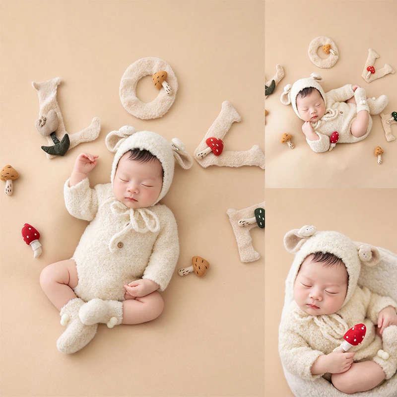 newborn-sheep-costume-photography-outfit-baby-photoshoot-knitted-romper-hat-socks-set-mushroom-flowers-heart-photoshoot-props