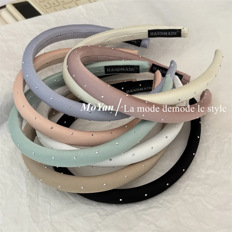 

Korean Version of Fashion Breath Fabric Sponge Headband 2026 New Versatile Hairpin High Skull Top Head Hoop Hair Bundle