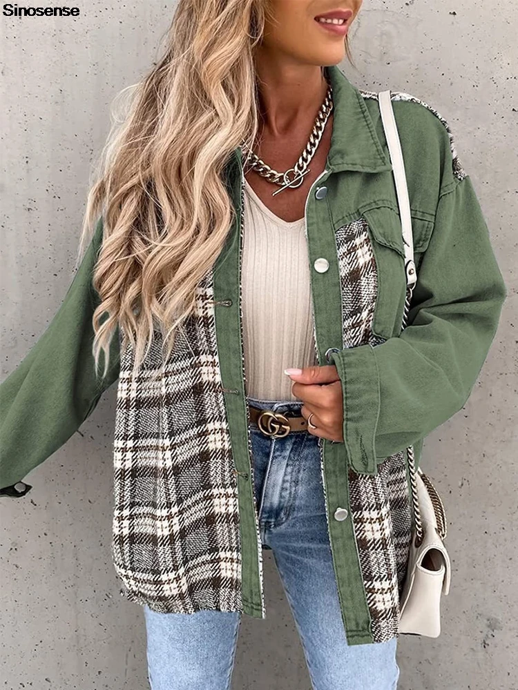 Women's Oversized Denim Jacket Casual Long Sleeve Button Down Plaid Shacket Fall Fashion Boyfriend Jean Jacket With Pockets