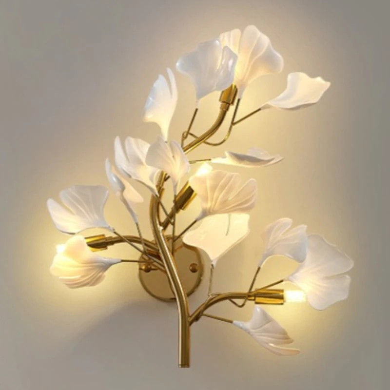 French Designer Style Iron Wall Lamps for Bedroom Corridor Ambiance Ultra-Thin Ornaments Metallic Luster LED Lighting Fixtures