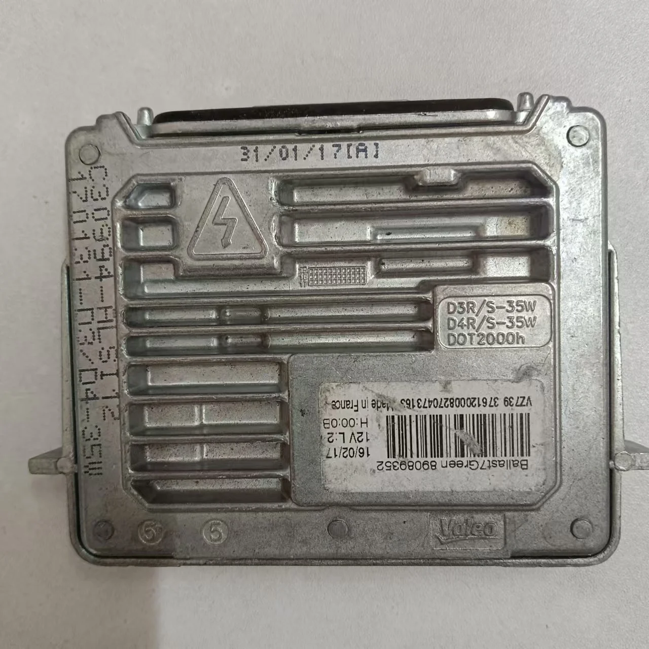 プジョー3008,ランドローバー,レンジローバーディスカバリー4,ジャガーXjl,ビュー3,ウィングタイガーに適したヘッドライトスタビライザー