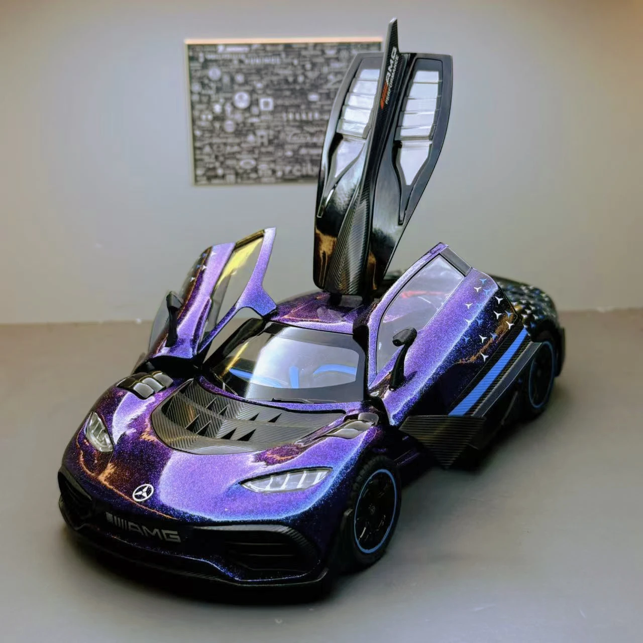 1:24 AMG ONE Sports Car With Sound And Light Toy Car Sound Effect Model Ornament Gift Diecast Alloy Car Model Collectible
