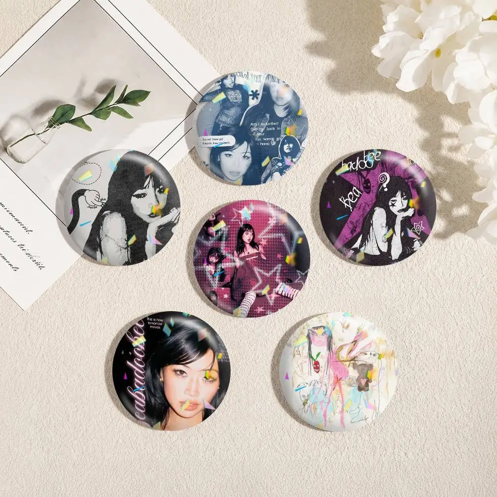 Singer Beabadoobee Beatopia  25 32 44 58 75mm Badges Personalized Round Brooches Pins Accessory Gift