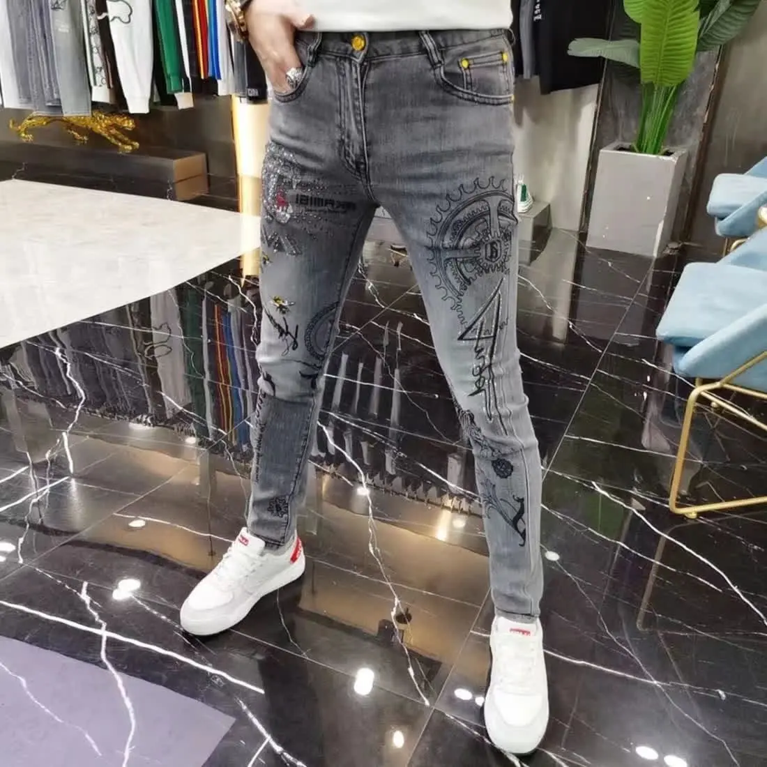 Men's Casual Spring Autumn Denim Slim Pencil Pants High-end Heavy Work Printed Rhinestone Slim Jeans Men Luxury Brand Trousers