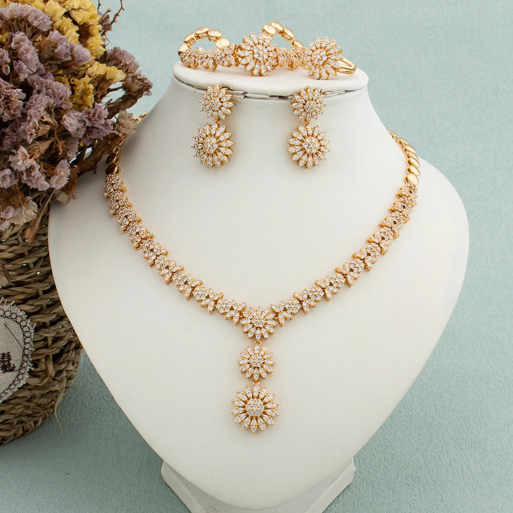 

Trendy 4PCS Crystal Necklace Wedding Jewelry Set for Women Zircon Dubai Bridal Jewelry Ladies Elegant Chain Nigerian Accessory