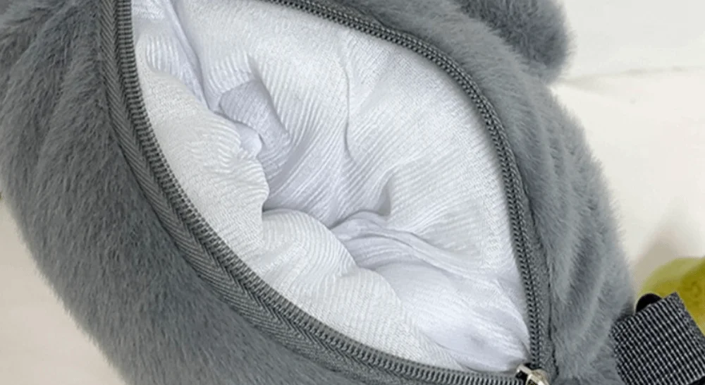 Weiche, flauschige, niedliche Seelchen-Umhängetasche, Cartoon-Handytasche mit verstellbaren Trägern, leichte Stoff-Umhängetasche, Damen-Accessoires – Detail 13