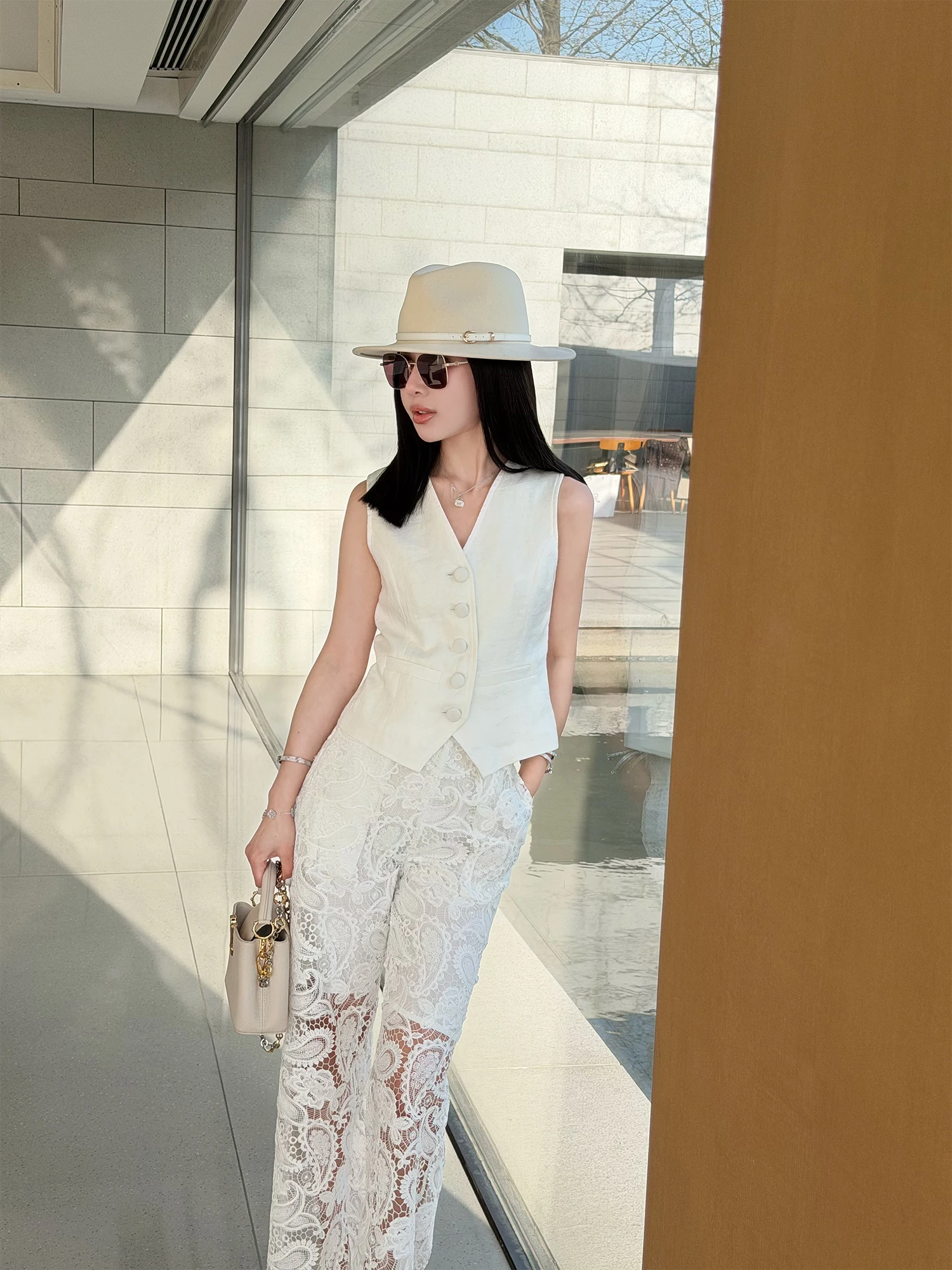 

Fashionable Linen Hollow out Lace Trim Loose Fit Women's Set V-Neck Sleeveless Button up Long Pants High Waist Summer Autumn