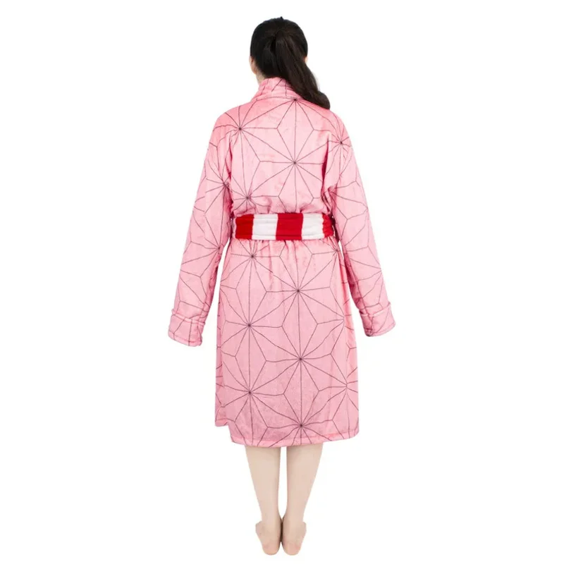 อะนิเมะ Kamado Nezuko คอสเพลย์ชุดนอนคุณภาพสูงชุดนอน Nightgown ชุดนอนที่อบอุ่น