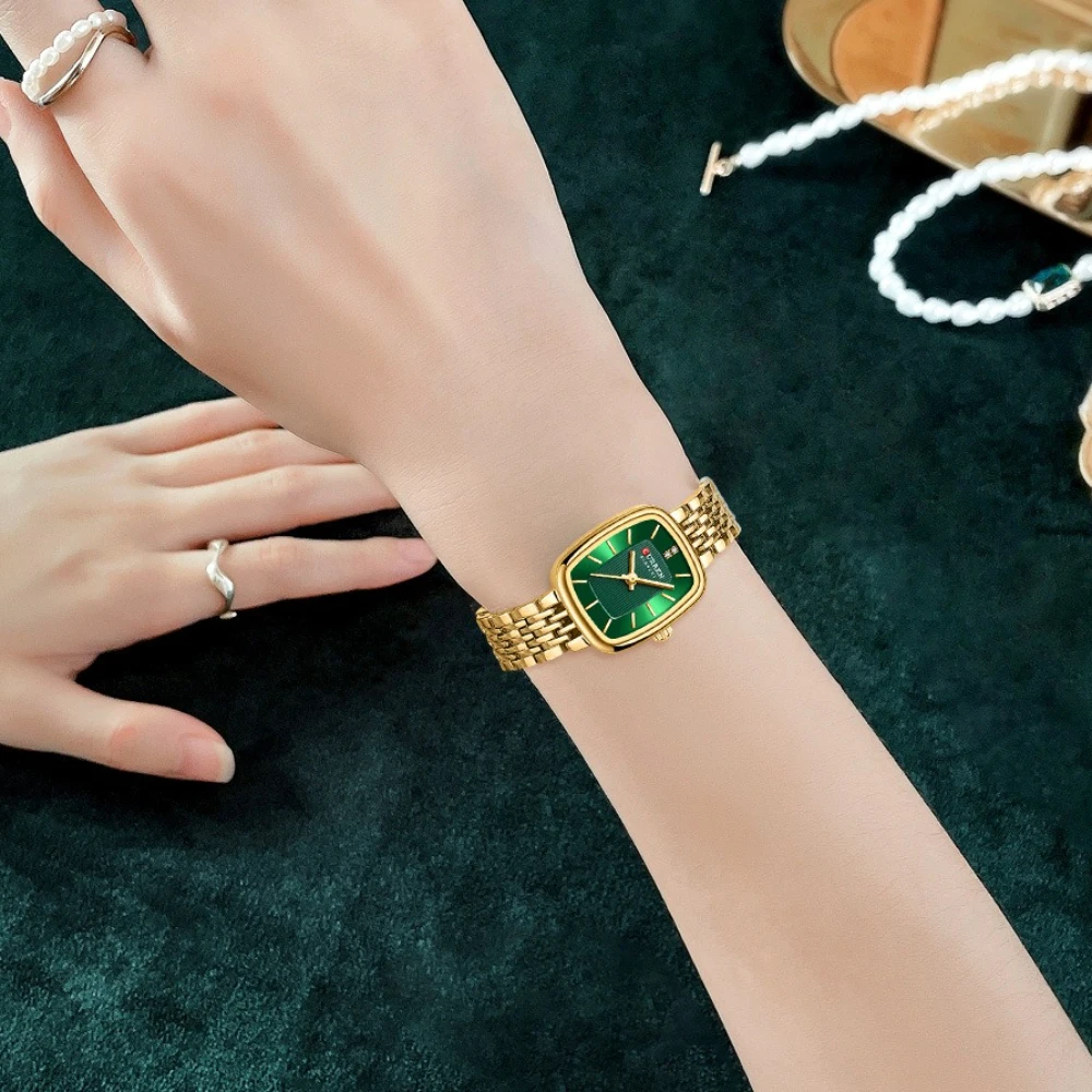 Curren 9093 ساعة نسائية عصرية ترفيهية فاخرة بحزام ناقل من الفولاذ Relojes Para Damas ساعات للنساء ساعات نسائية