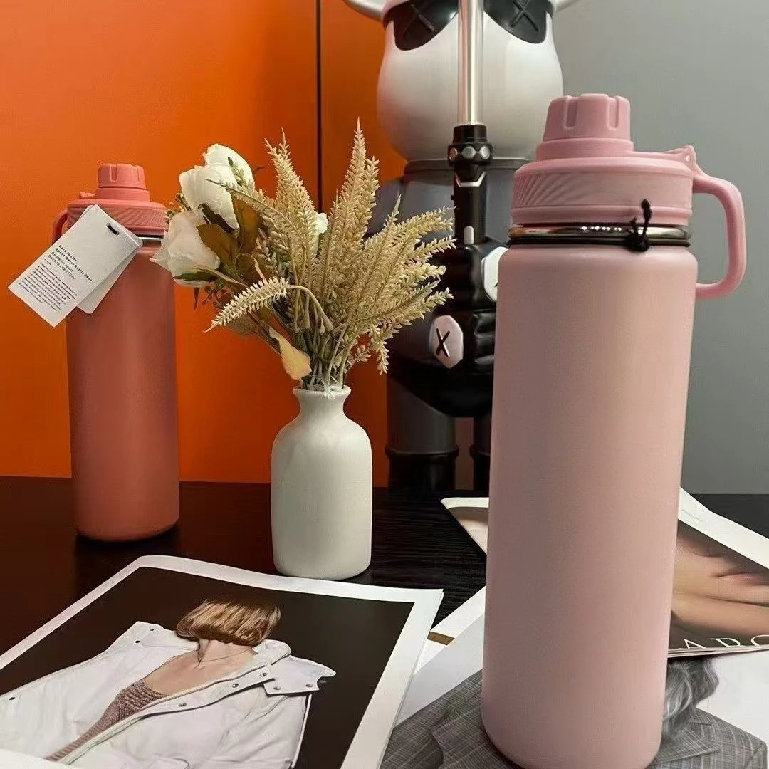 

Изолированная чашка из нержавеющей стали 304, вакуумная, 24 унций, портативная, герметичная, большая емкость, уличная роса, спортивная, фитнес-йога, чашка для воды