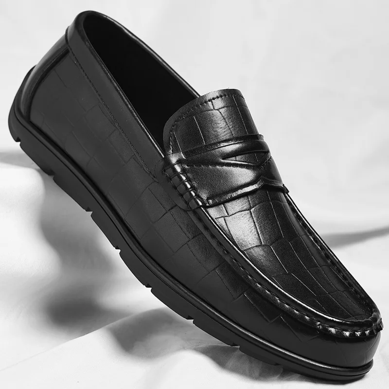 

Men's Leather Shoes, Casual and Fashionable British Style, One Step on Lazy Loafers 2026 New
