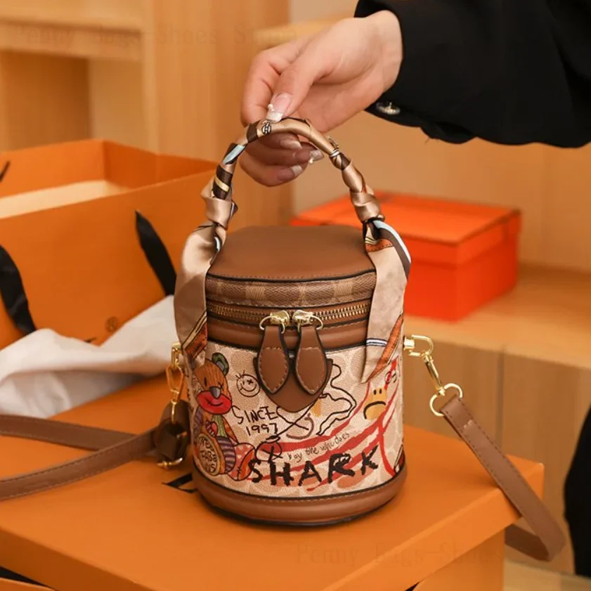 2025 New High-End Bucket Bag For Women, Elegant Graffiti Cylindrical Versatile Fashionable Shoulder Crossbody Bag