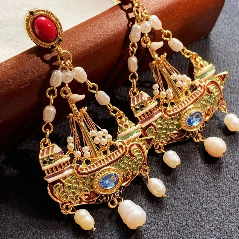 

Cross-border Old Style Earrings Hollow Freshwater Pearls Simple Versatile Temperament Popular Fashionable Water Drop Earrings