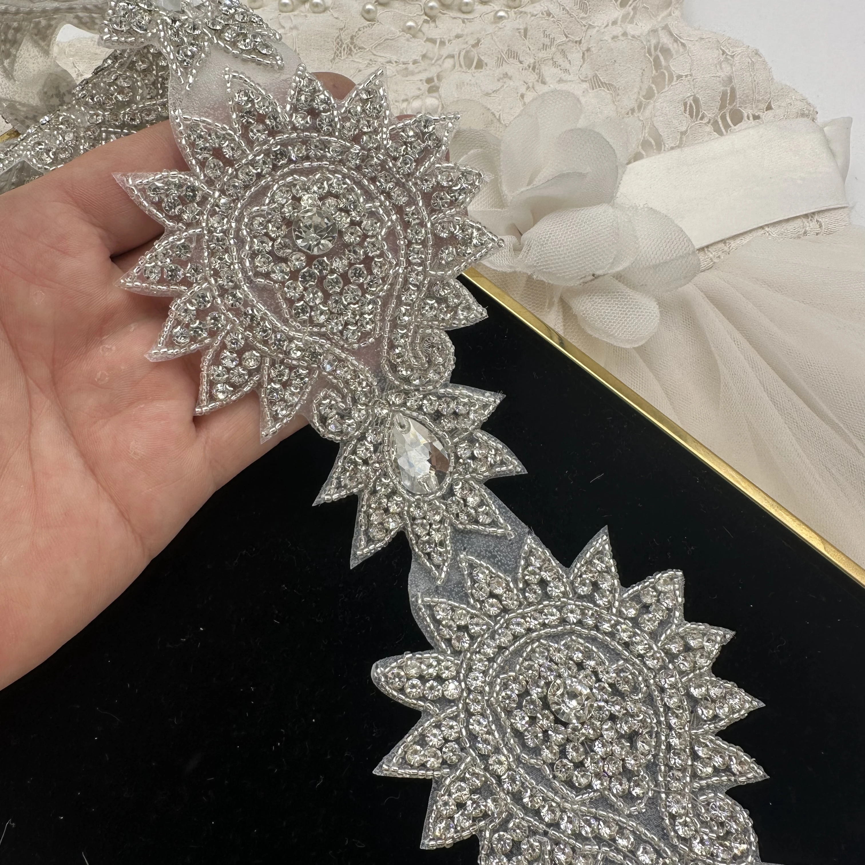 Perles en verre cristal artificiel SilverAB, accessoires de vêtements DIY avec film thermocollant à paillettes pour la décoration de jeans et la mode féminine