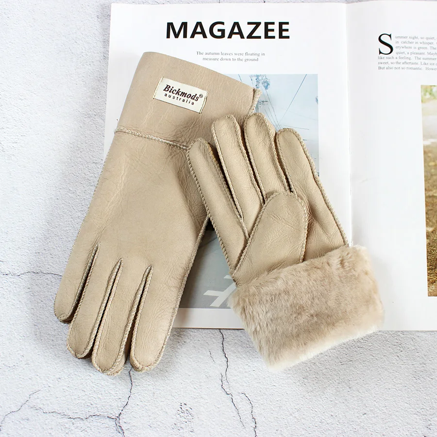 Sheepskin Fur Gloves Women Thickened Winter Warmth Outdoor Windproof Motorcycle Riding Color Leather Finger Gloves