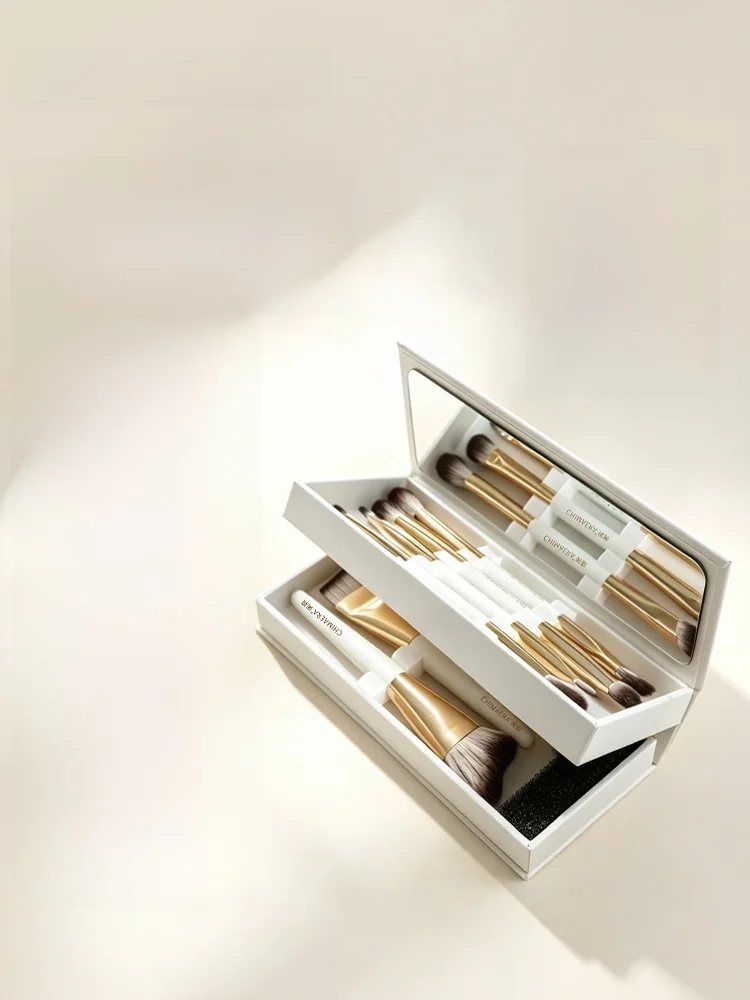 Conjunto de Pincéis de Maquiagem Portátil Dobrável em Três Partes, Fácil de Guardar, Ideal para Viagens, Perfeito para Inicia...