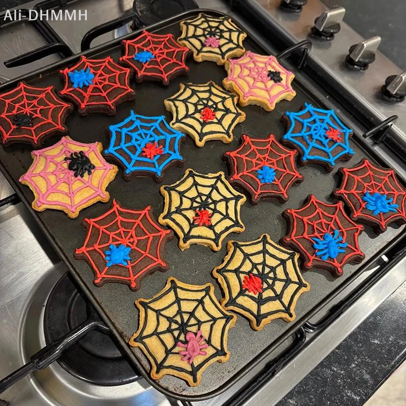 Halloween Cookie Cutters Magic Potion Bottle Baking Molds Unique Spooky Shapes Perfect Gift for Bakers Halloween Party Baking
