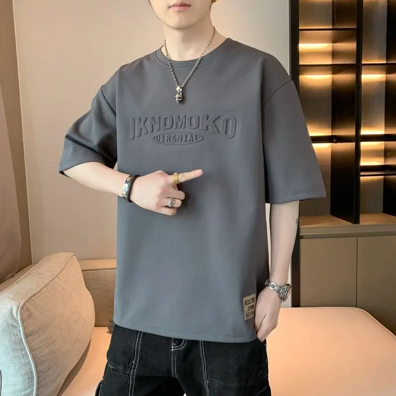 Men Grey Embossed Letter T Shirt Crew Neck Short Sleeve Casual Oversized Top With Patch
