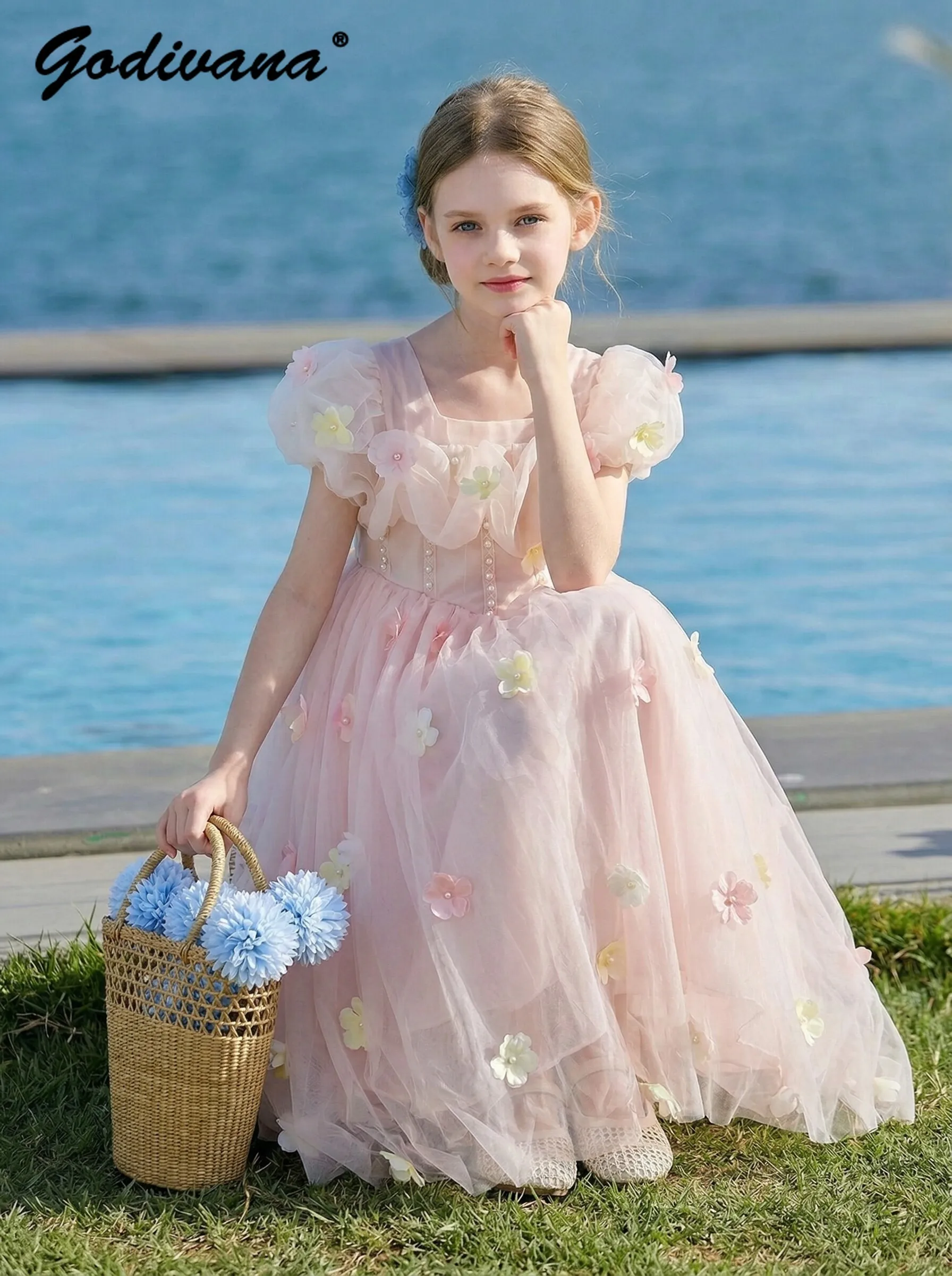 Sweet Little Girls 2026 New Summer Princess Dress Kids Elegant Heavy 3d Floral Puff Sleeve Pearl High Waist Mesh Vacation Dress