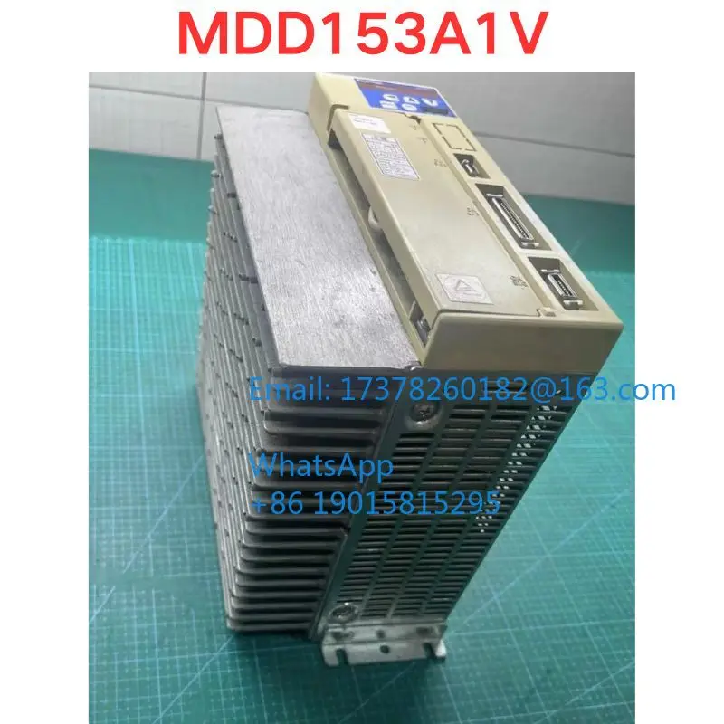 Verificação da função do servo driver MDD153A1V usado OK