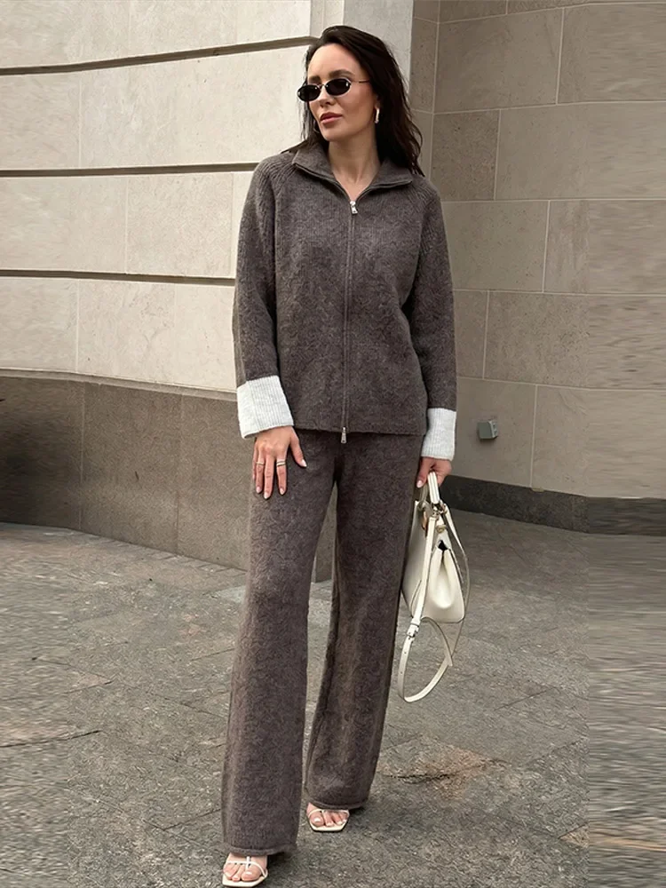 Zweiteiliges Damen-Strickset mit Cardigan und Hose, Reißverschluss-Oberteil mit Reverskragen, weit geschnittene Hose, gestricktes Set für den Alltag im Herbst – Detail 16