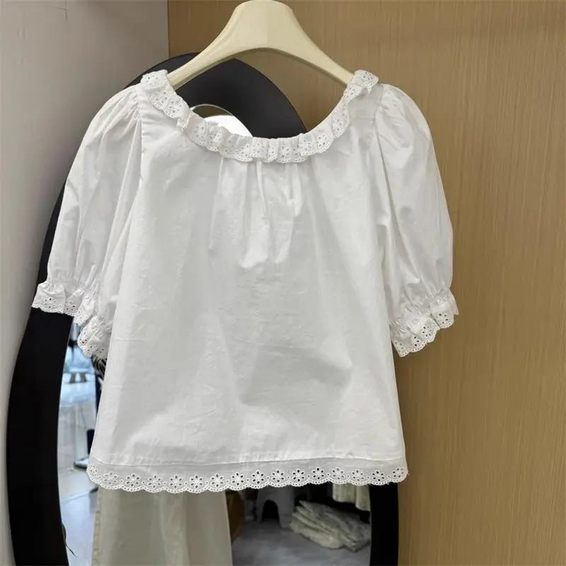 Summer Fashion Women\'s Short Sleeved Shirt Design Sense Niche Casual Top Versatile Short Style Unique White Shirt