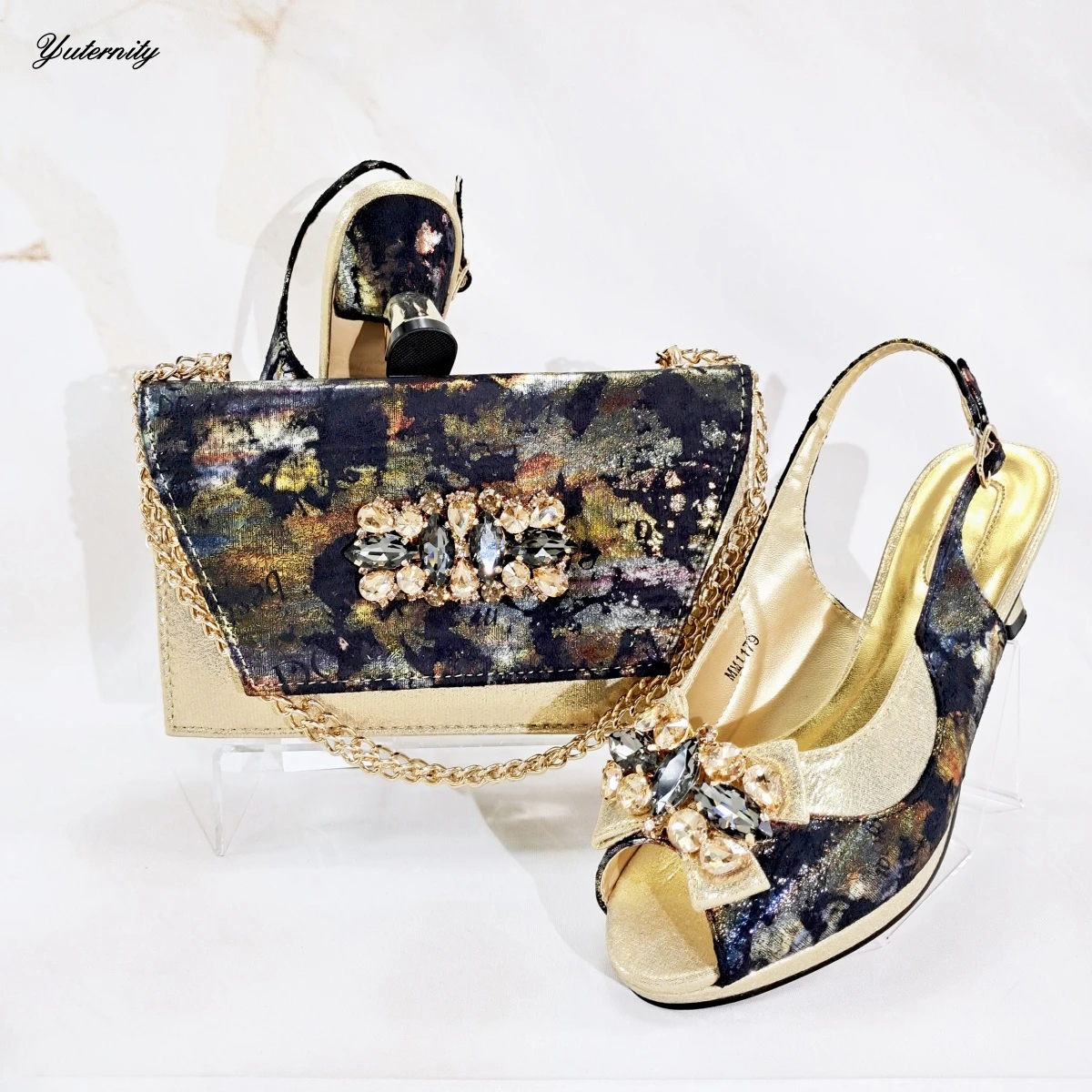 New Year Fashion Women Red Color Shoes And Bags Set For Party Nigeria Style Square Heels Shoes And Bag Set For Party Dress