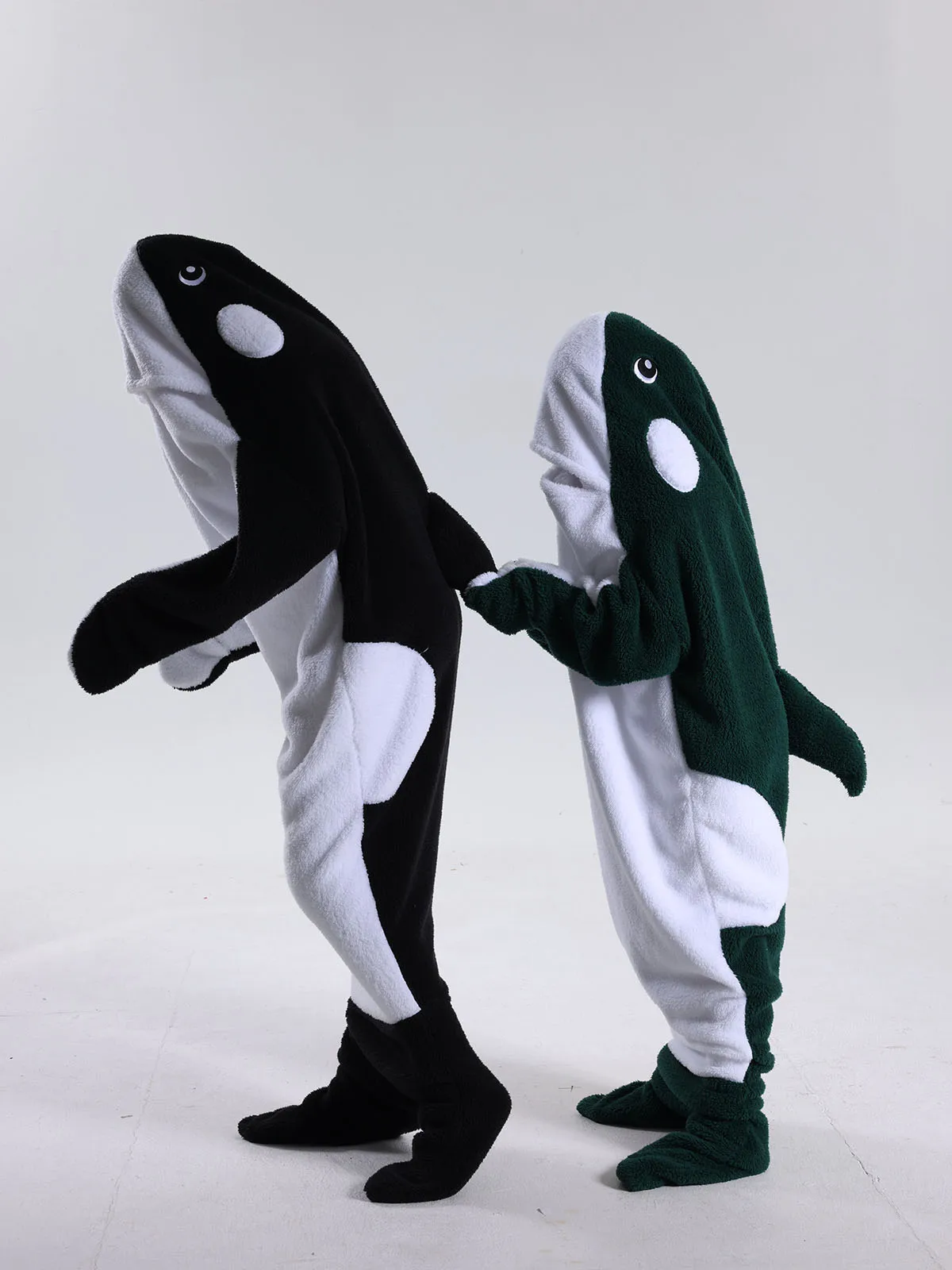 Family Matching Whale Animal Cartoon Kigurumi Pajamas One Piece Hooded Footed Oneises Kids Matching Mommy and Daughter Halloween